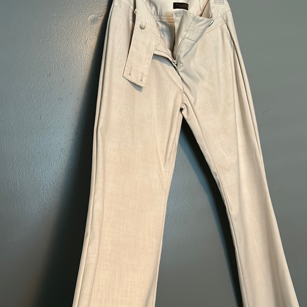 Never worn! The Limited Cassidy Fit Size 6